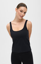 Lisse tank in black made from OEKO-TEX® certified compression fabric with a built-in bra designed to enhance circulation, reduce swelling and fatigue, and boost energy for all-day comfort and support.
